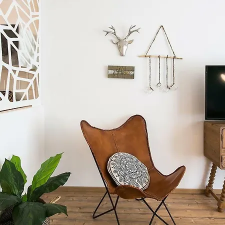 Apartment Boho Chic Apartment, Agia Sofia District #feelslikehome